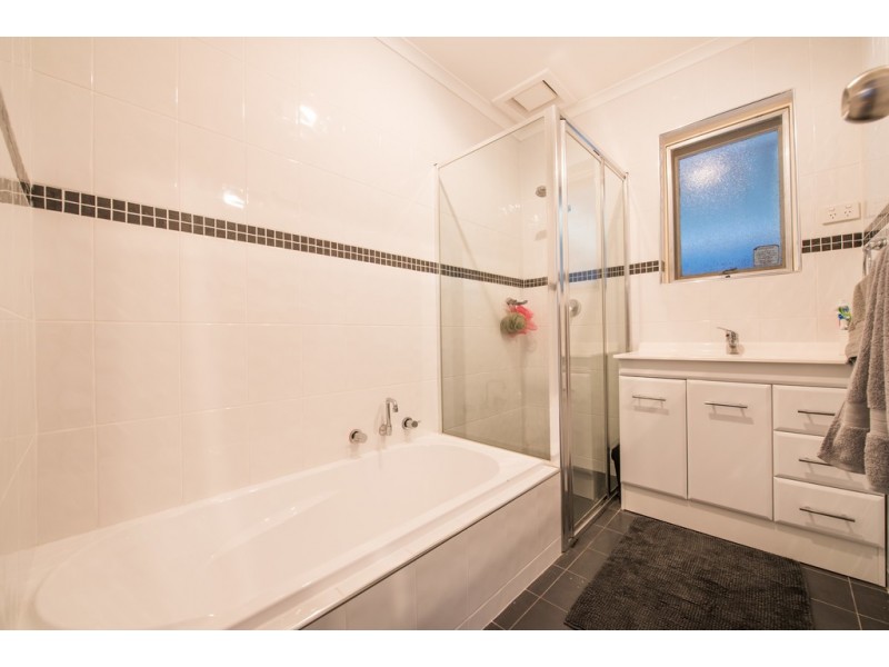 56 Parkview Rise, Hackham SA 5163