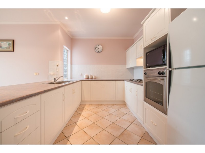 12 Saratoga Avenue, Warradale SA 5046