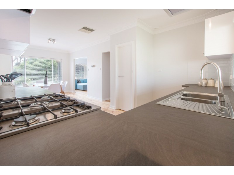 17 Caribbean Crescent, Happy Valley SA 5159