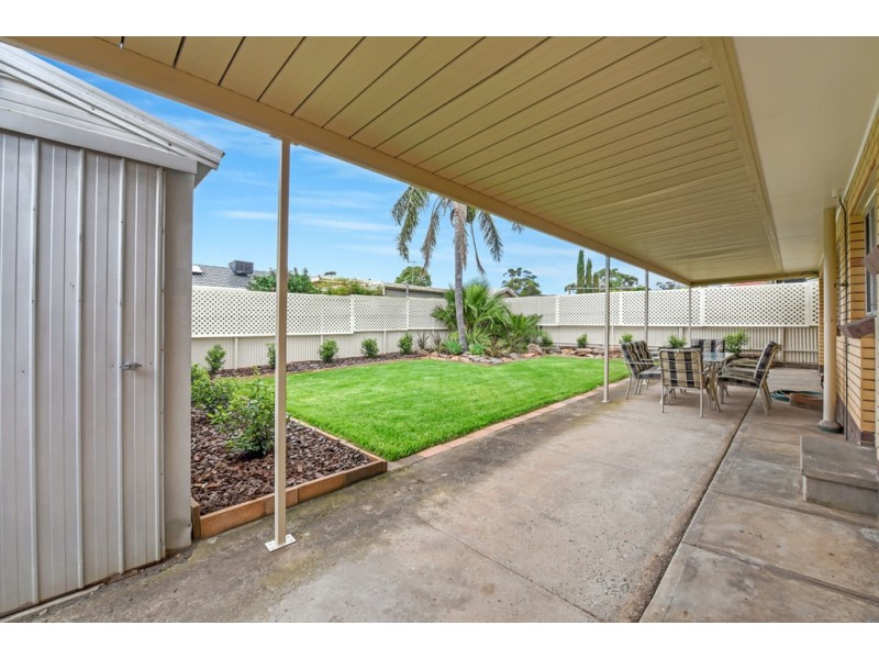 17 Caribbean Crescent, Happy Valley SA 5159