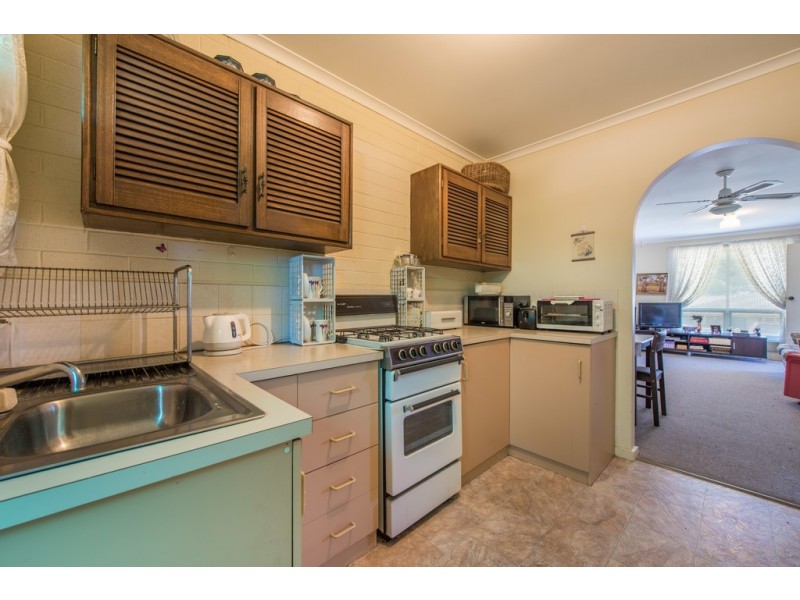 Unit 1 19-23 Hillier Rd, Morphett Vale SA 5162