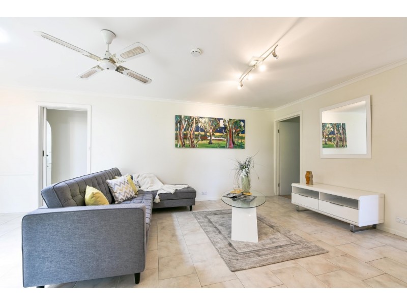 1a Vaucluse Drive, Happy Valley SA 5159
