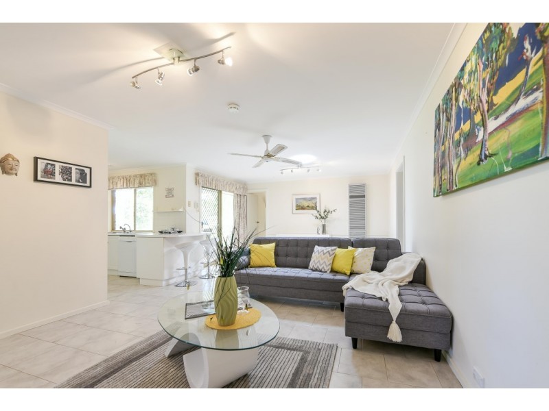 1a Vaucluse Drive, Happy Valley SA 5159