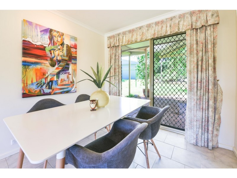 1a Vaucluse Drive, Happy Valley SA 5159