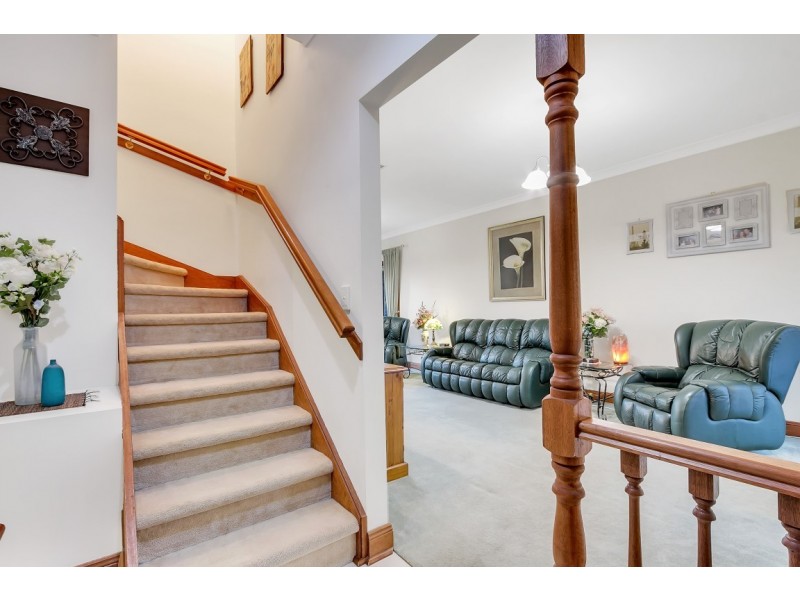 15 Captain Place, Sheidow Park SA 5158