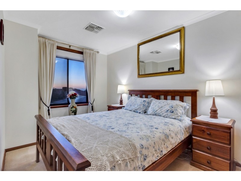 15 Captain Place, Sheidow Park SA 5158