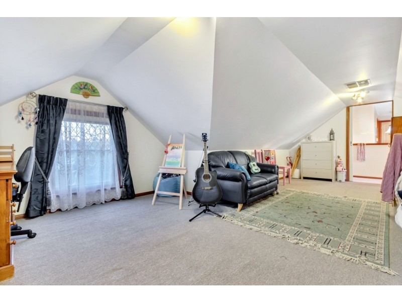 15 Captain Place, Sheidow Park SA 5158