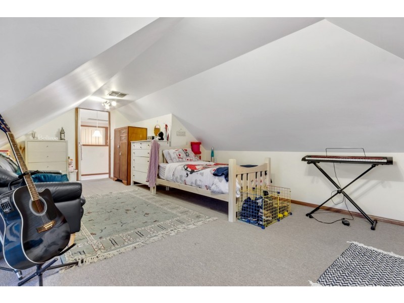 15 Captain Place, Sheidow Park SA 5158