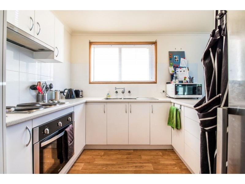 21a Jeanette Crescent, Aberfoyle Park SA 5159