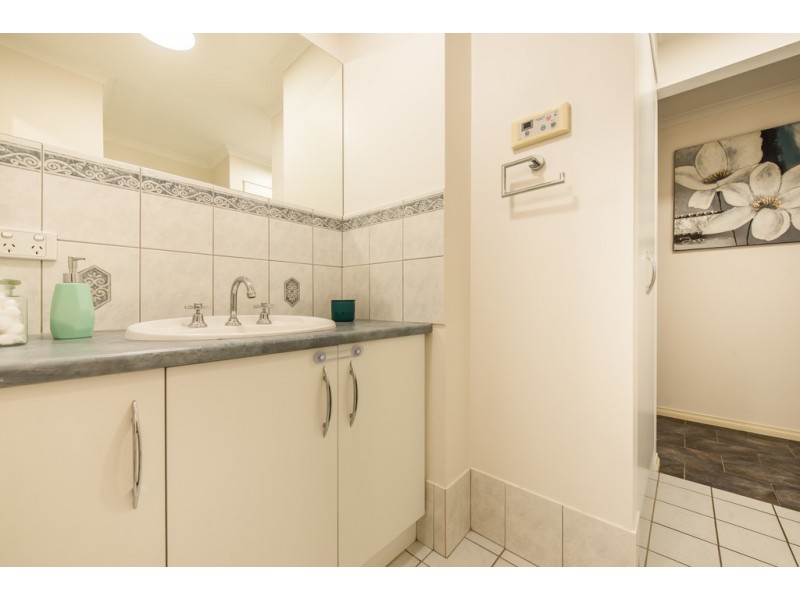 16 Walters Crescent, Aberfoyle Park SA 5159