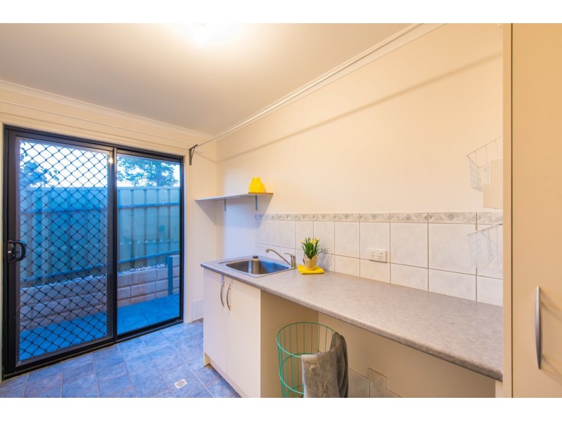 16 Walters Crescent, Aberfoyle Park SA 5159