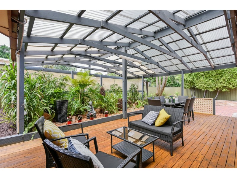 5 Dawson Place, Happy Valley SA 5159