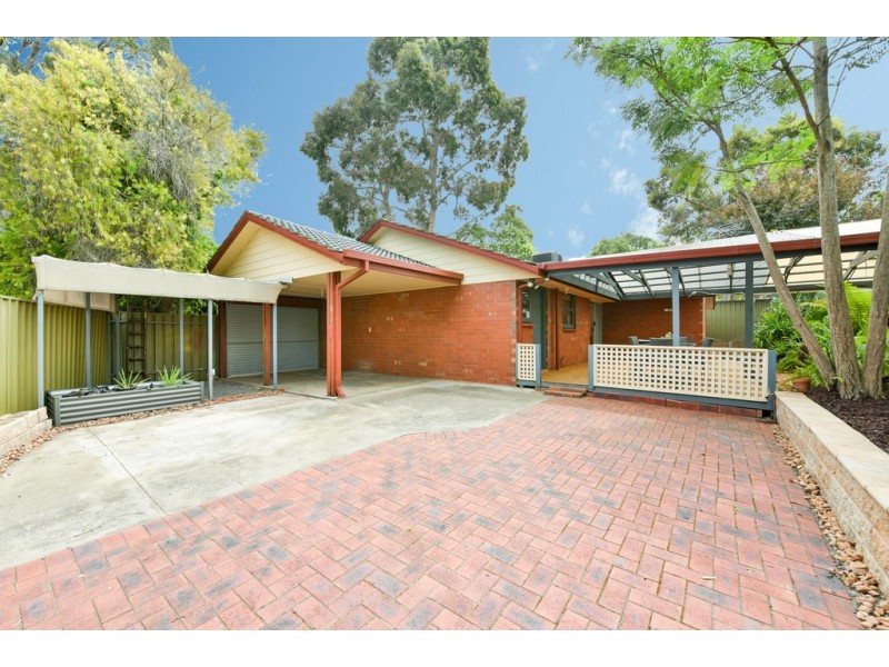 5 Dawson Place, Happy Valley SA 5159