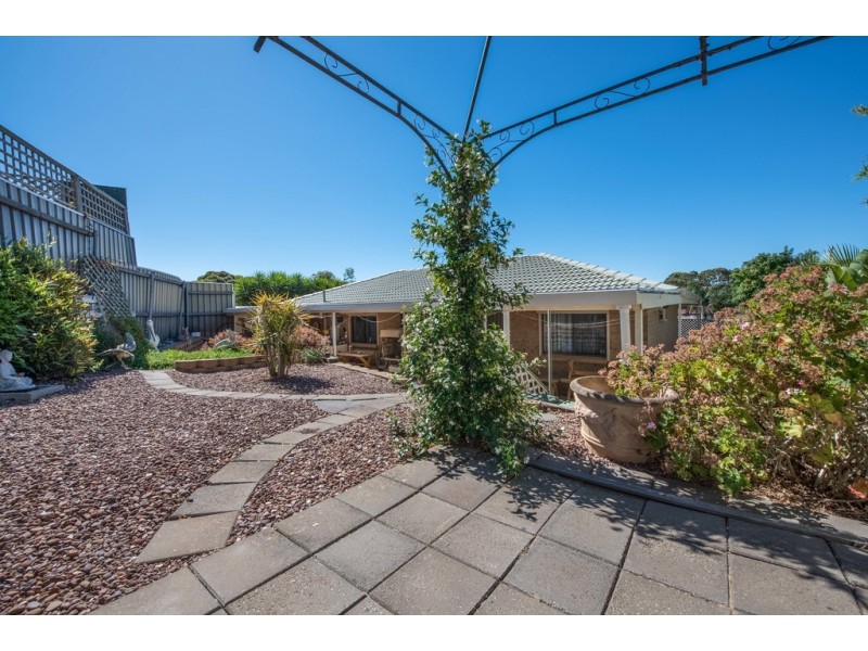 62 Sandison Road, Hallett Cove SA 5158