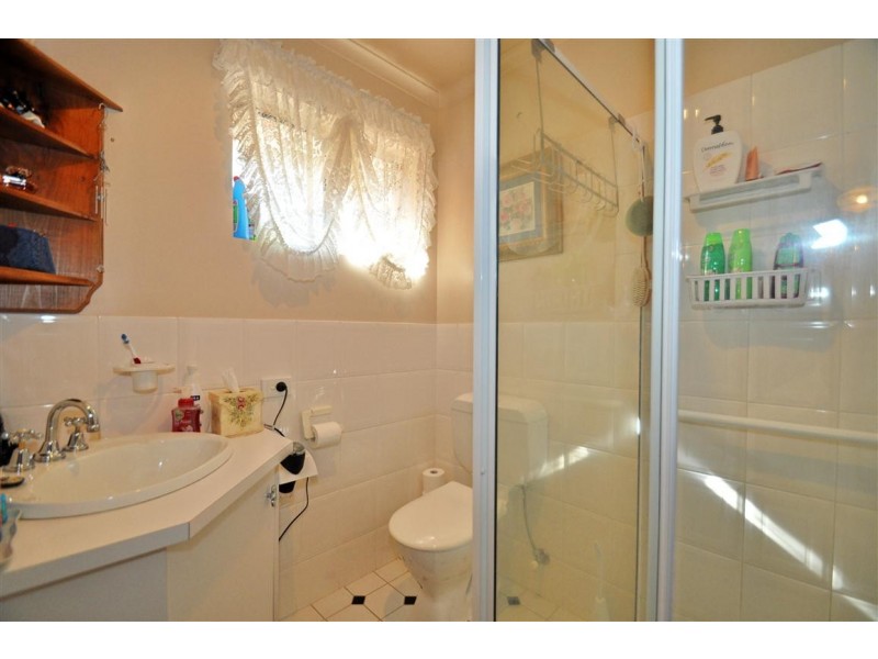7 Todd St, Woodcroft SA 5162