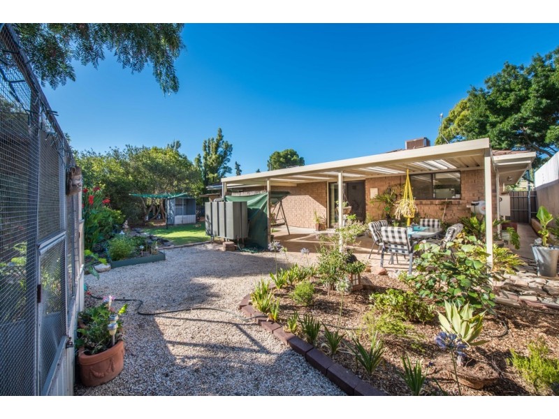 12 Kingsbridge Drive, Morphett Vale SA 5162