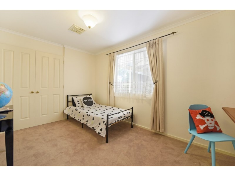 28 Epsilon Close, Woodcroft SA 5162