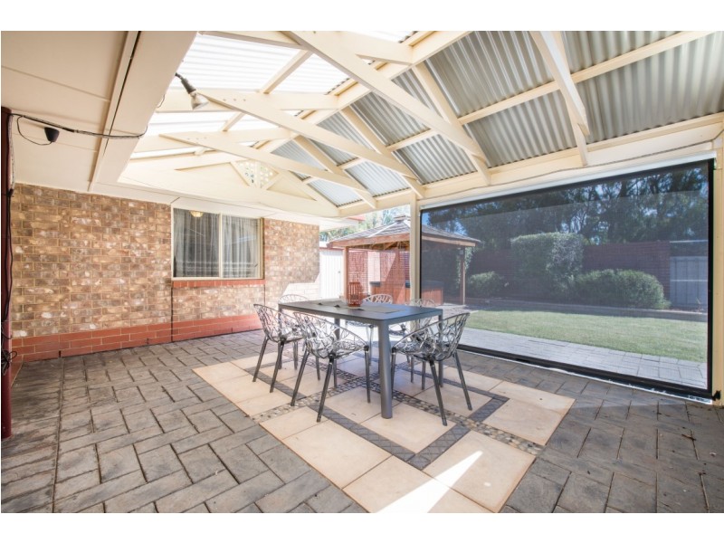 28 Epsilon Close, Woodcroft SA 5162