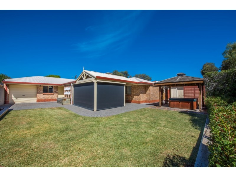 28 Epsilon Close, Woodcroft SA 5162