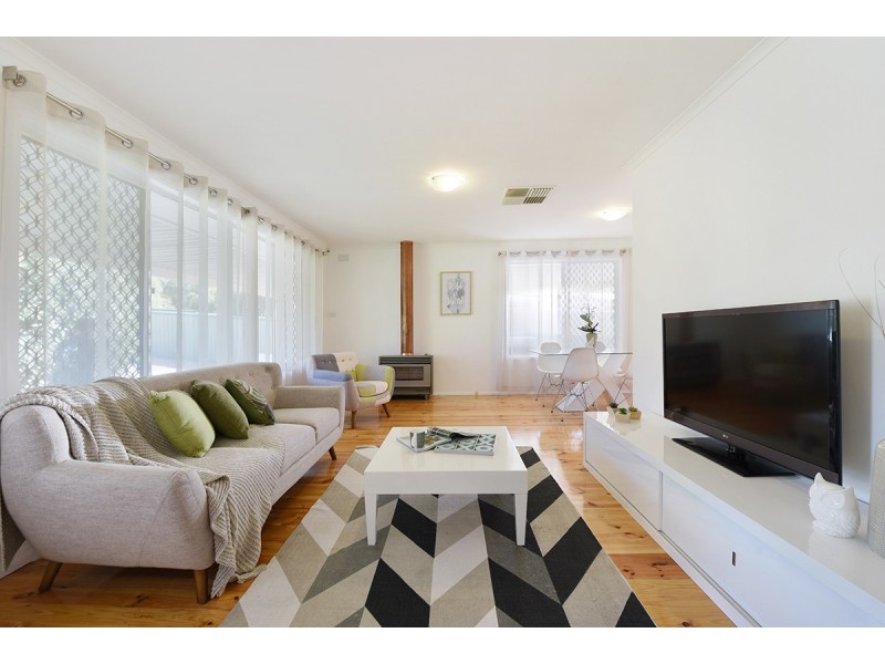 3 Rangeview Road, Happy Valley SA 5159