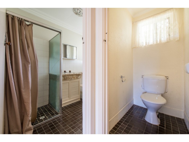 33 Midhurst Avenue, Christie Downs SA 5164