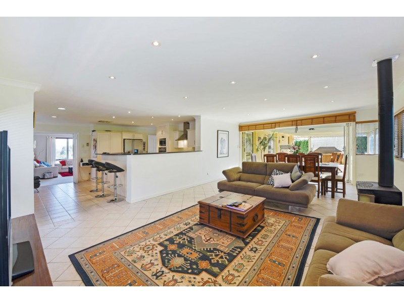 8 Chelsea Avenue, Flagstaff Hill SA 5159