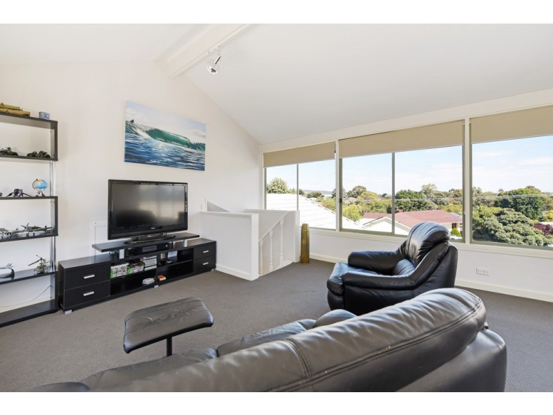 8 Chelsea Avenue, Flagstaff Hill SA 5159