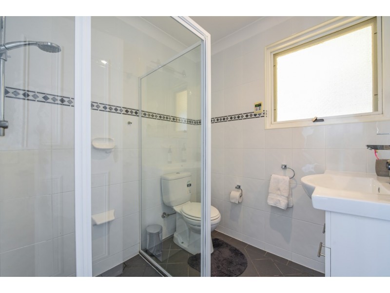 8 Chelsea Avenue, Flagstaff Hill SA 5159