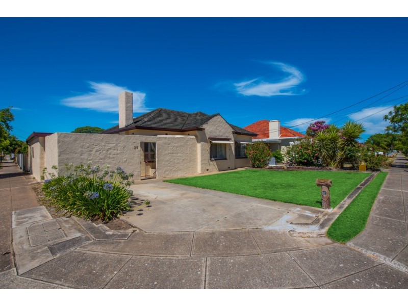 29 Dingera Avenue, North Plympton SA 5037