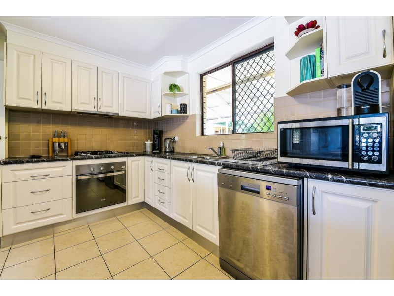 8 Wyoming Way, Happy Valley SA 5159