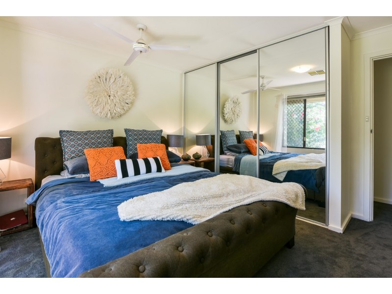 8 Wyoming Way, Happy Valley SA 5159