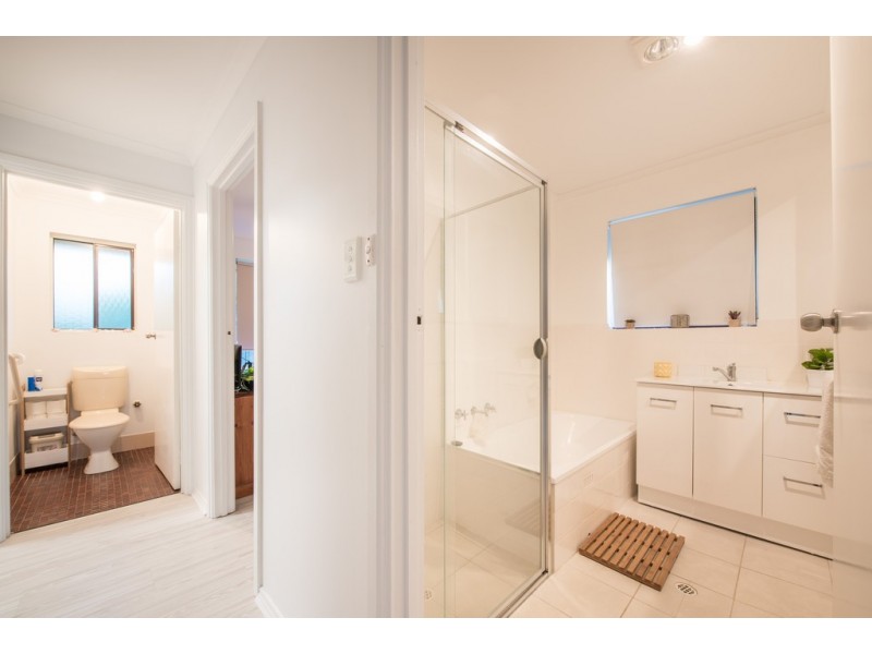 25 Freeman Avenue, Morphett Vale SA 5162