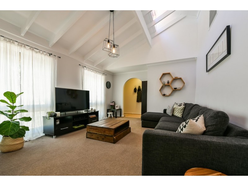 58 Manning Road, Aberfoyle Park SA 5159