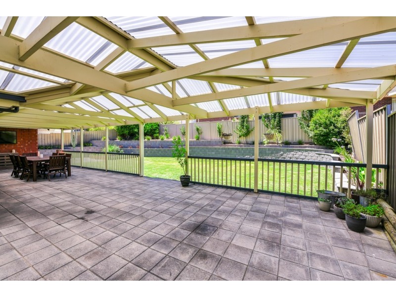 58 Manning Road, Aberfoyle Park SA 5159