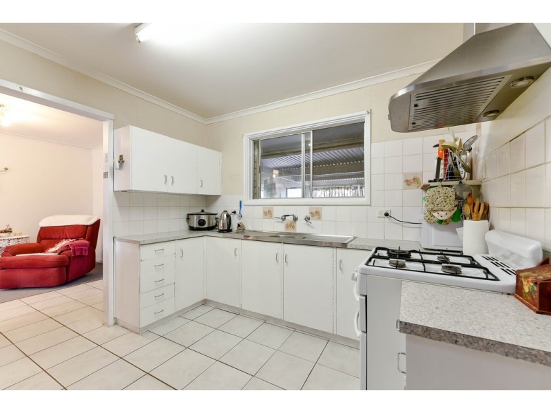 9 Ian Court, Happy Valley SA 5159