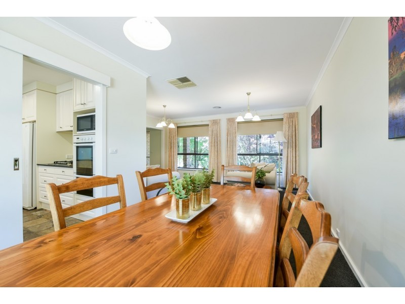 21 Hui Hui Drive, Happy Valley SA 5159