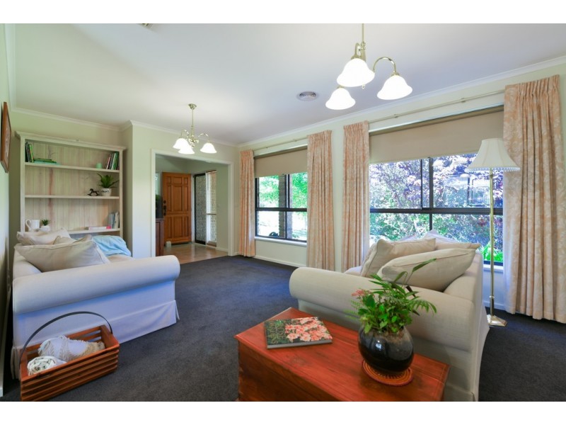 21 Hui Hui Drive, Happy Valley SA 5159