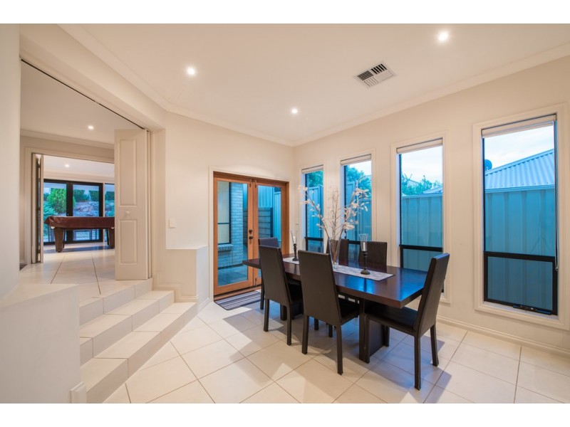 28 New York Road, Aberfoyle Park SA 5159