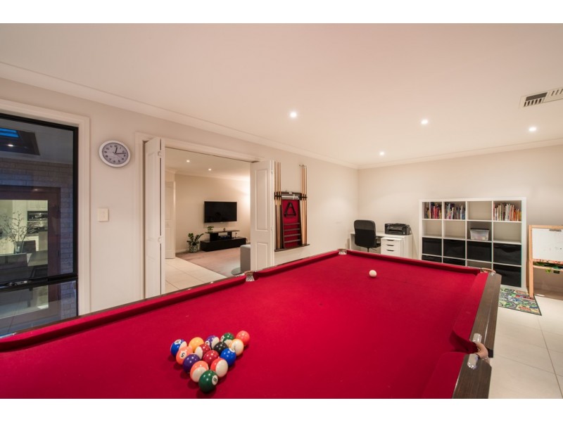 28 New York Road, Aberfoyle Park SA 5159