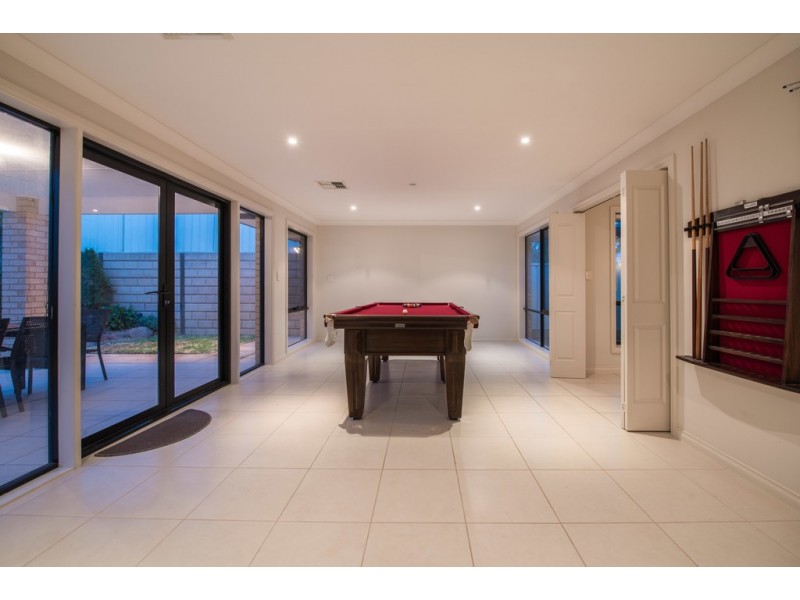 28 New York Road, Aberfoyle Park SA 5159