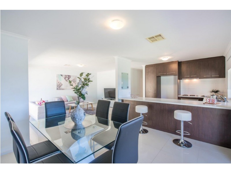 5 Marin Court, Aberfoyle Park SA 5159