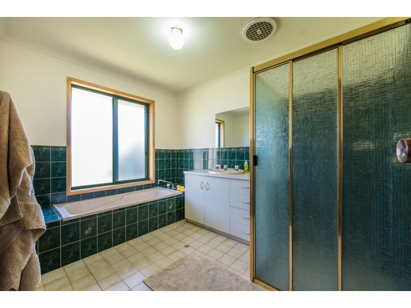 16 Leichardt Street, Woodcroft SA 5162