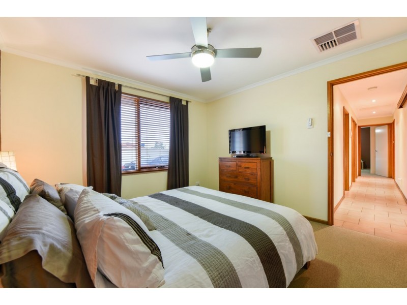 18 Kalisz Court, Noarlunga Downs SA 5168