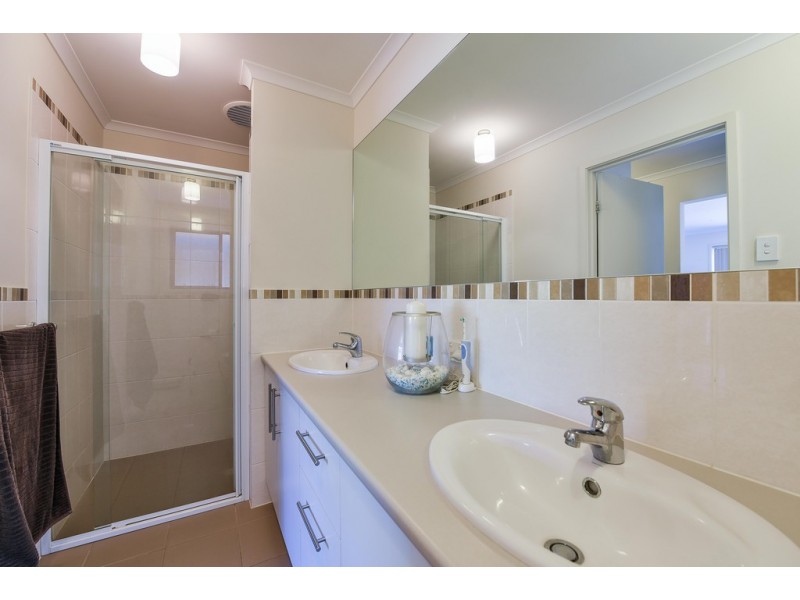 67 Esperance Boulevard, Seaford Rise SA 5169