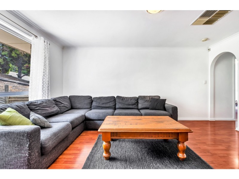 7 Marina Court, Hallett Cove SA 5158