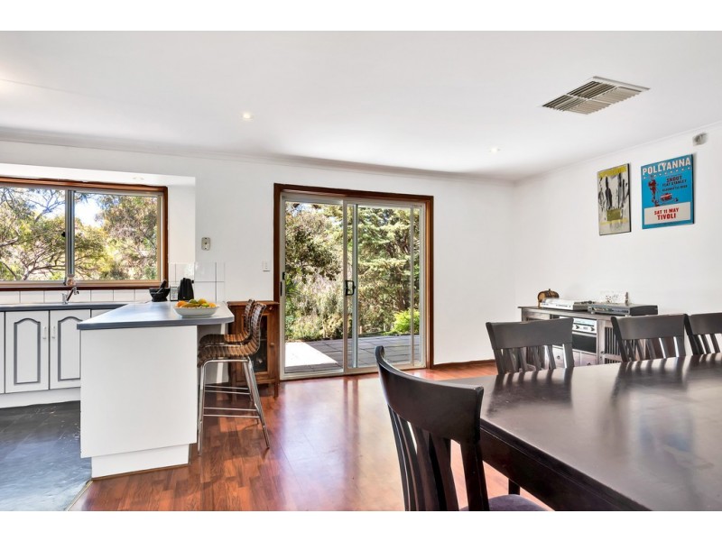 7 Marina Court, Hallett Cove SA 5158