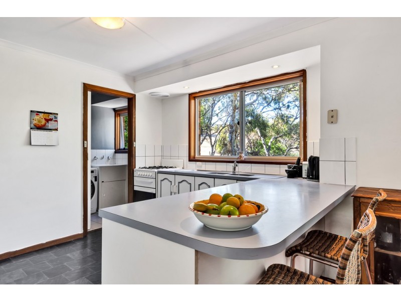 7 Marina Court, Hallett Cove SA 5158