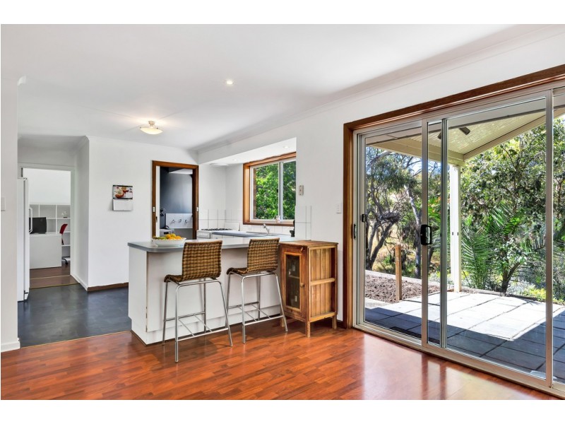 7 Marina Court, Hallett Cove SA 5158