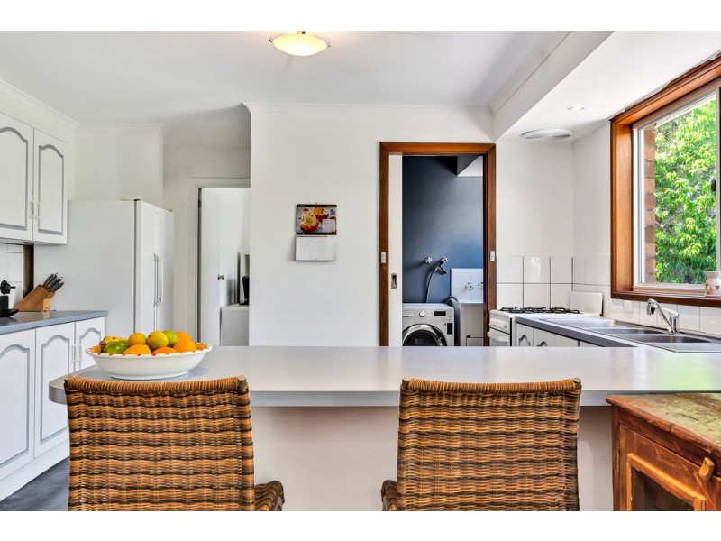 7 Marina Court, Hallett Cove SA 5158