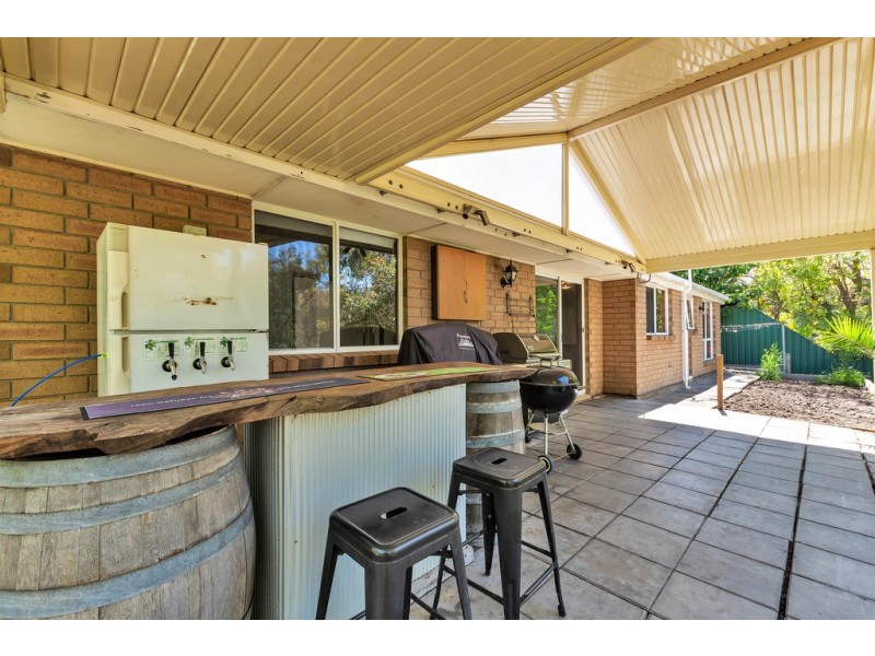 7 Marina Court, Hallett Cove SA 5158